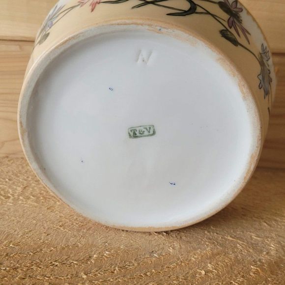 Antique Tressemann Vogt Handpainted gold and flowery bowl 5 inches incredible! - Picture 8 of 12